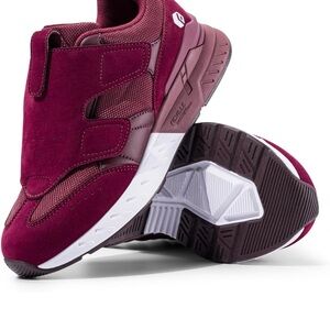 Fitville Women's Red Velvet Rebound Core Diabetic Athletic Shoes